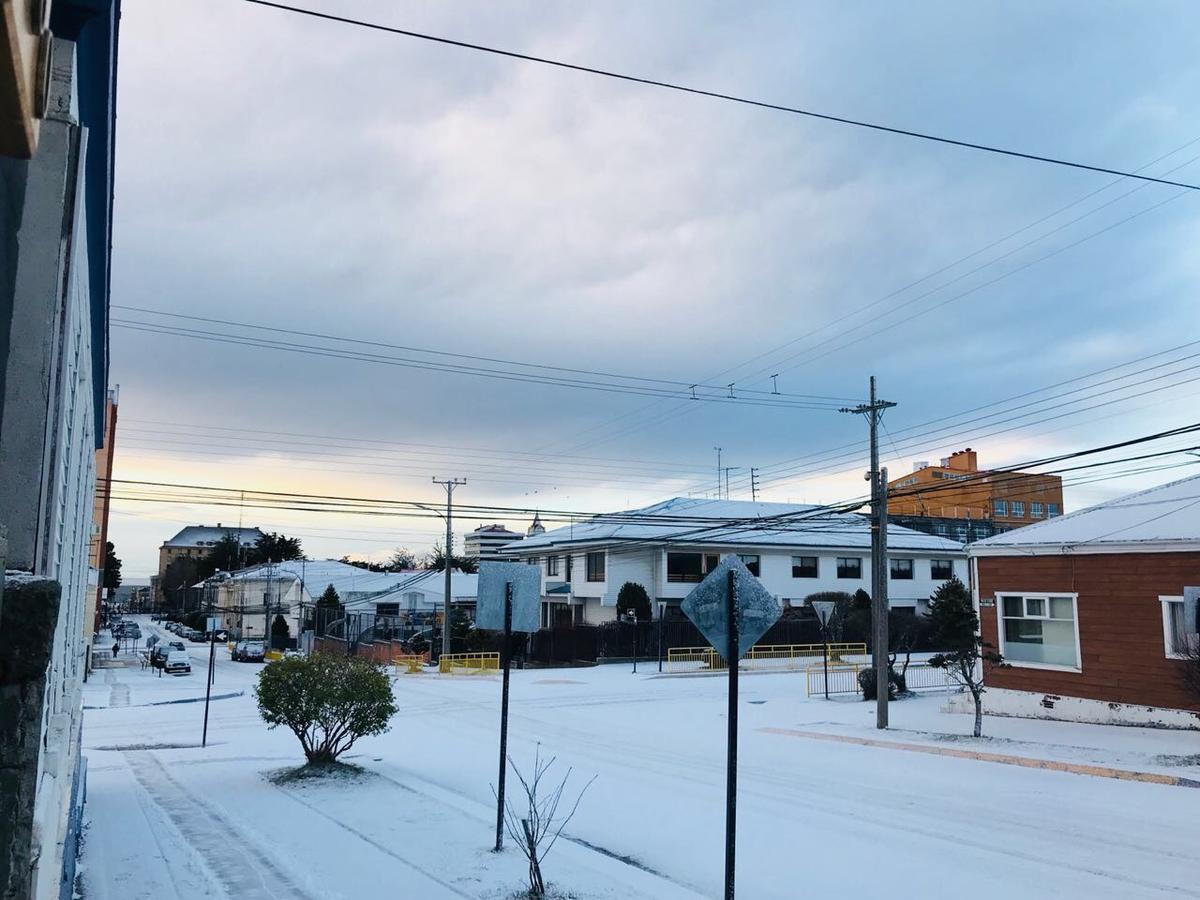 Hostal Chalet Las Violetas 푼타아레나스 외부 사진