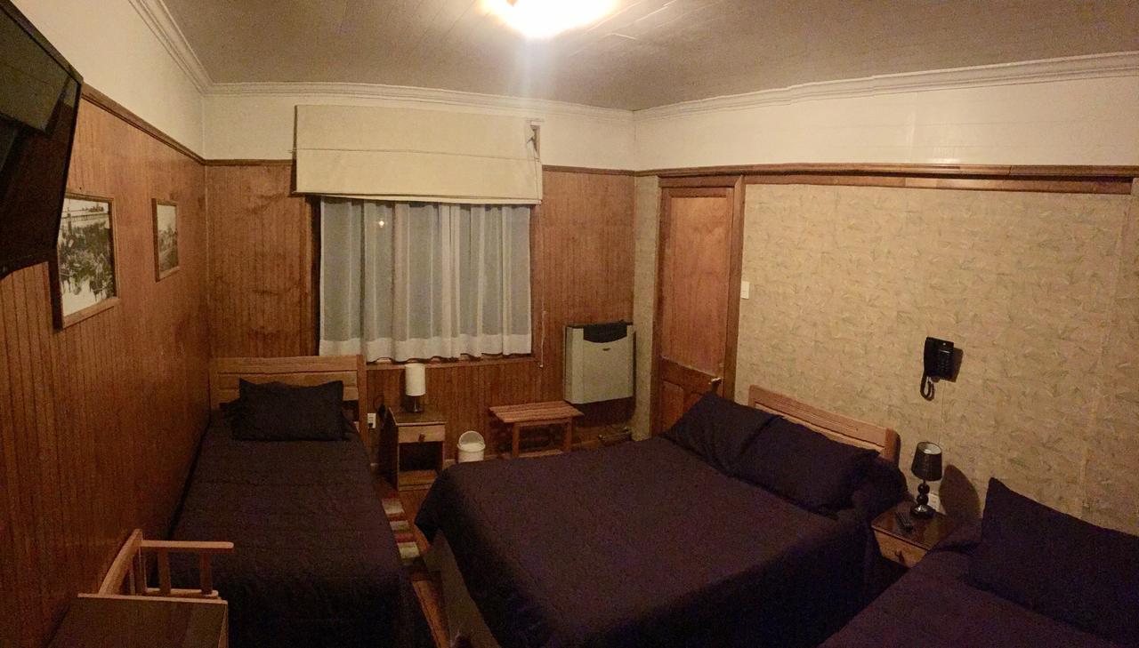 Hostal Chalet Las Violetas 푼타아레나스 외부 사진