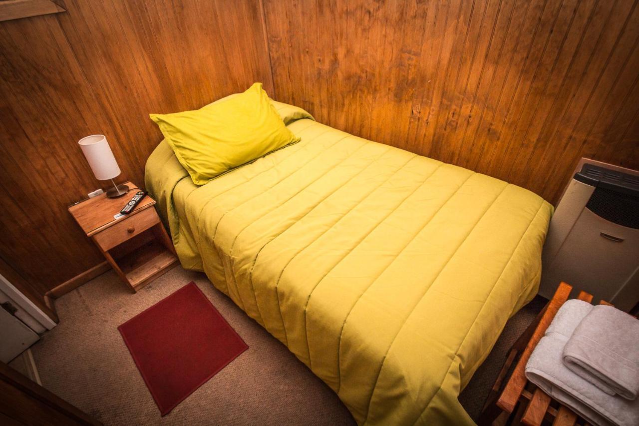 Hostal Chalet Las Violetas 푼타아레나스 외부 사진
