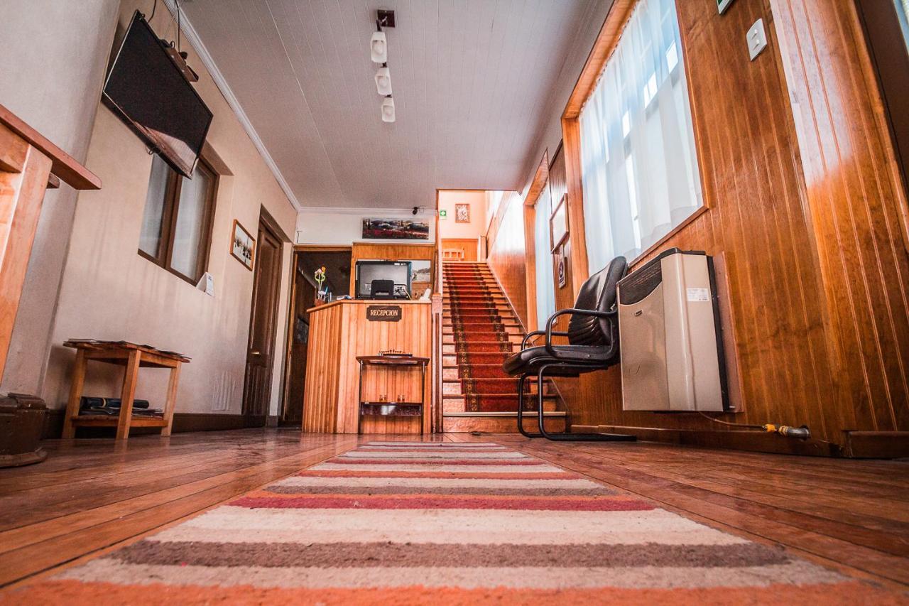Hostal Chalet Las Violetas 푼타아레나스 외부 사진